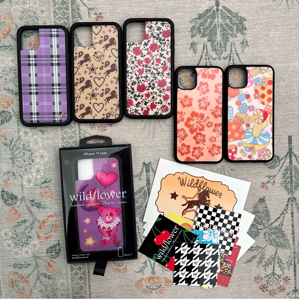 Lot of iPhone 11 Wildflower Cases